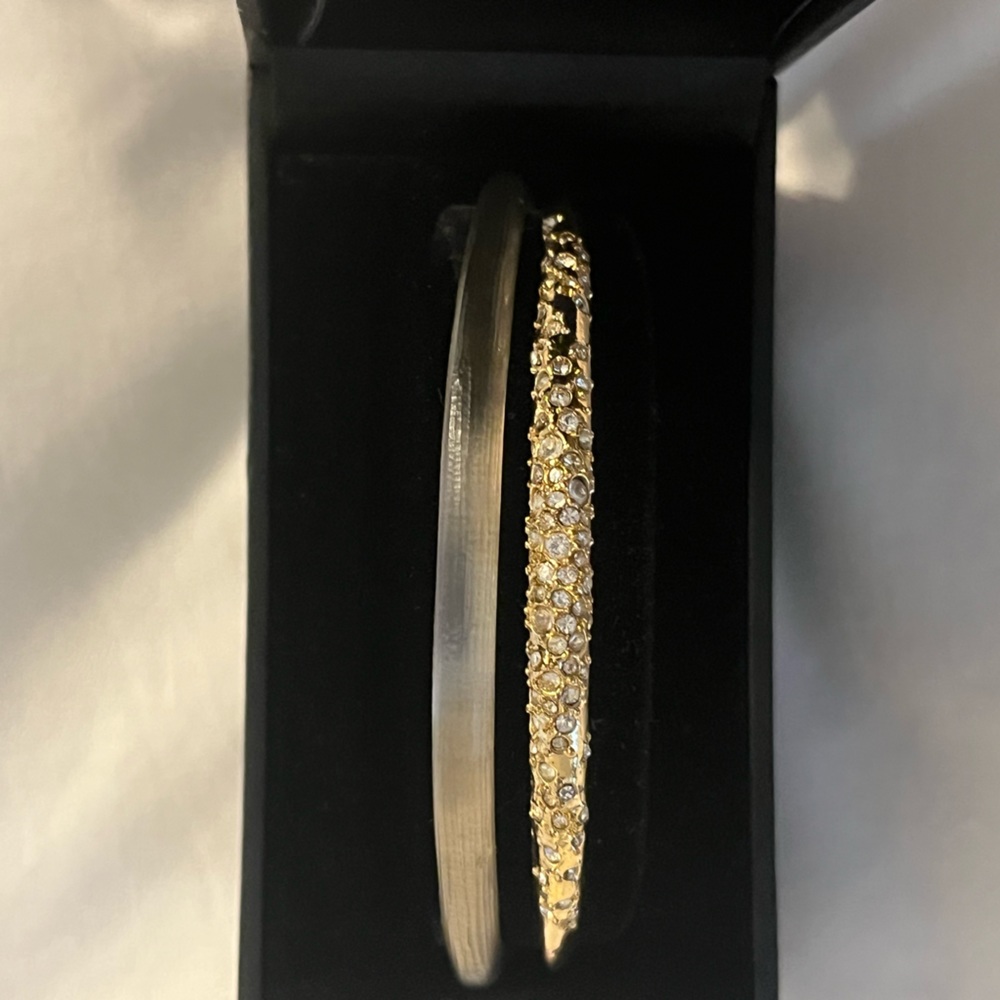 Alexis Bittar Stack Bangle Set. Gold/Tan